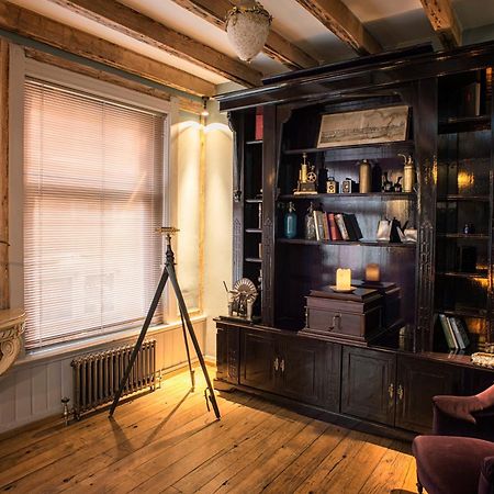 Private And Chique Salon De Franz - With Large Terrace Bed and Breakfast Amsterdam Exteriör bild