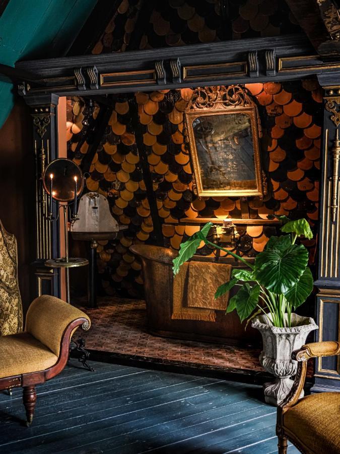 Private And Chique Salon De Franz - With Large Terrace Bed and Breakfast Amsterdam Exteriör bild