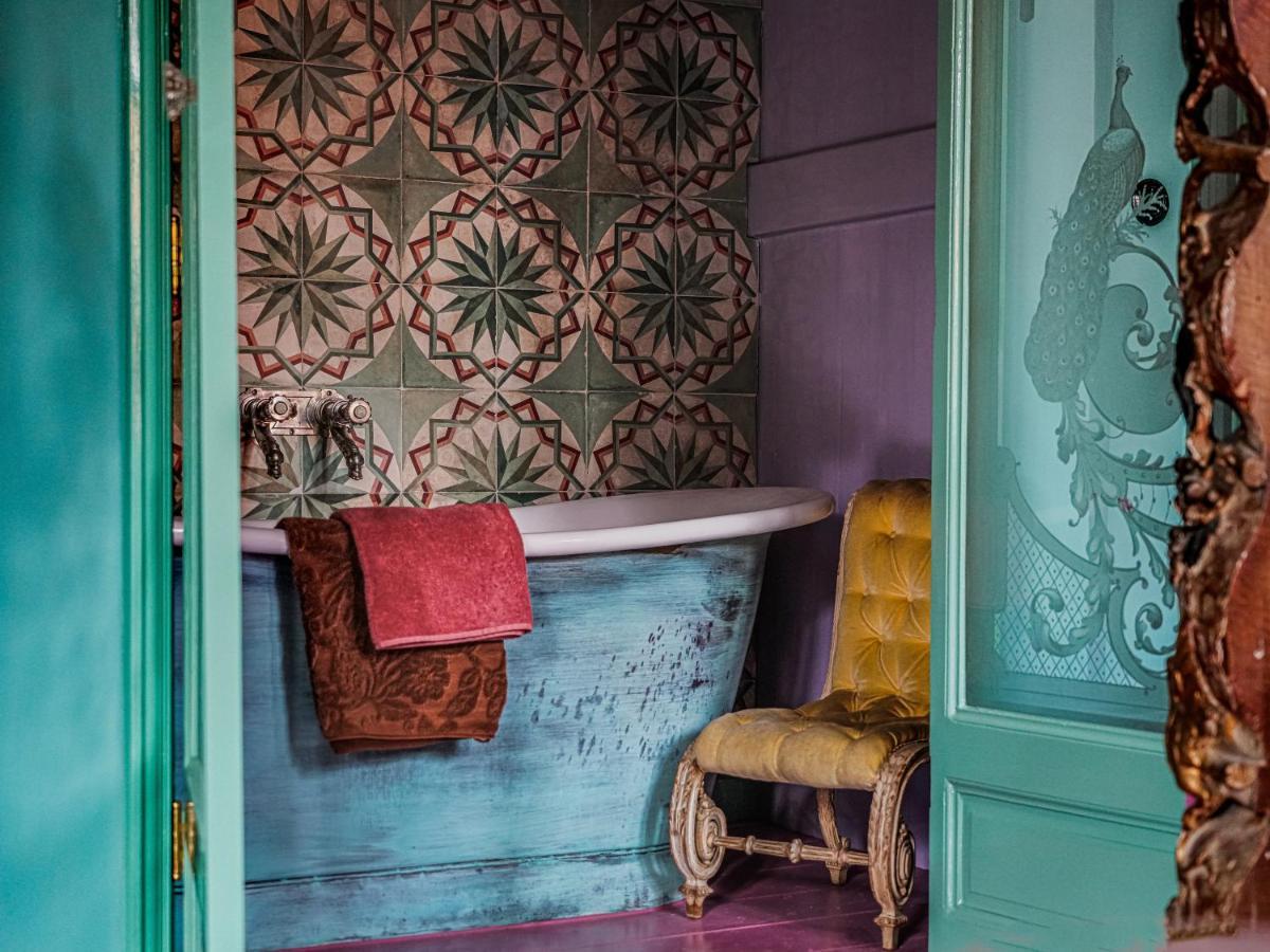 Private And Chique Salon De Franz - With Large Terrace Bed and Breakfast Amsterdam Exteriör bild